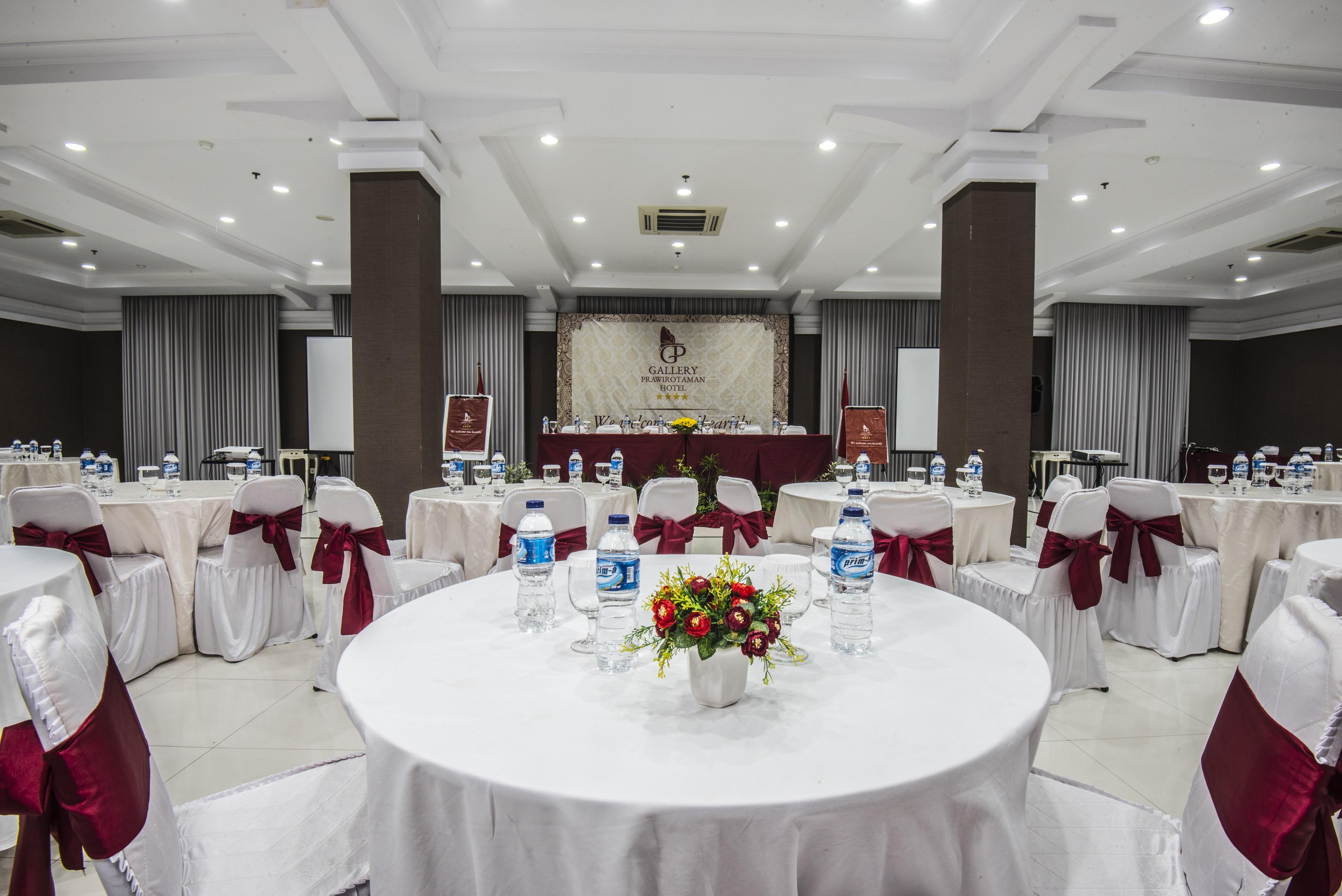 Gallery Prawirotaman Hotel Yogyakarta Ngoại thất bức ảnh